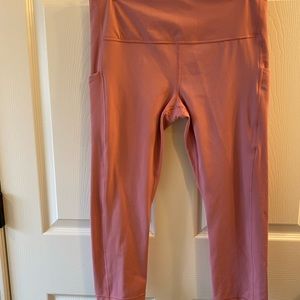 Athleta Ultimate Stash Pocket Capri